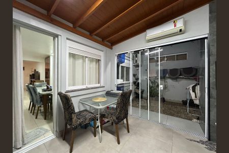Casa de condomínio para alugar com 80m², 2 quartos e 2 vagasÁrea de serviço