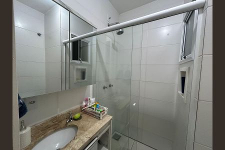Casa de condomínio para alugar com 80m², 2 quartos e 2 vagasBanheiro