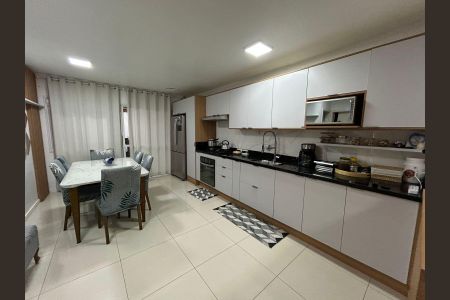 Casa de condomínio para alugar com 80m², 2 quartos e 2 vagasCozinha
