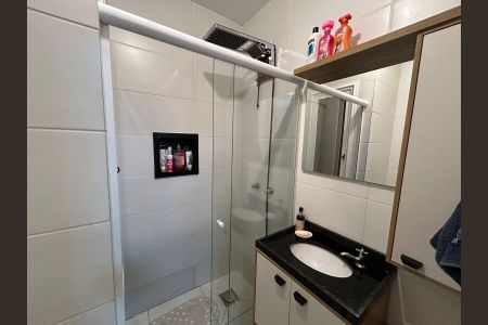 Casa de condomínio para alugar com 80m², 2 quartos e 2 vagasBanheiro da Suíte  