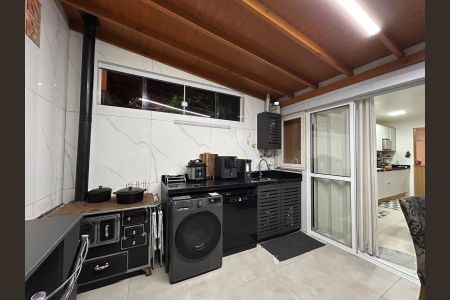Casa de condomínio para alugar com 80m², 2 quartos e 2 vagasÁrea de serviço