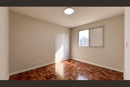 Apartamento à venda com 74m², 2 quartos e 1 vaga Apartamento à venda com 74m², 2 quartos e 1 vagaQuarto