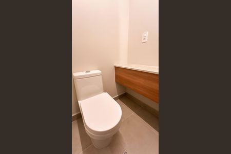 Apartamento à venda com 74m², 2 quartos e 1 vaga Apartamento à venda com 74m², 2 quartos e 1 vagaBanheiro