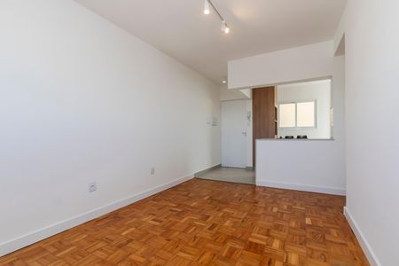 Sala de apartamento à venda com 2 quartos, 70m² em Cambuci, São Paulo