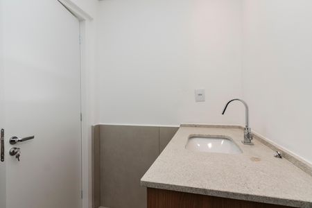 Apartamento à venda com 70m², 2 quartos e 1 vaga Apartamento à venda com 70m², 2 quartos e 1 vagaBanheiro