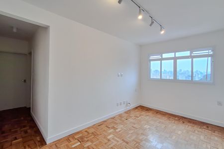 Sala de apartamento à venda com 2 quartos, 70m² em Cambuci, São Paulo