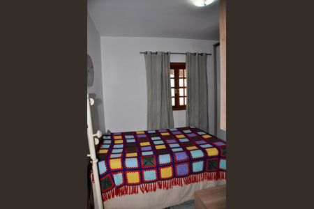 Casa à venda com 255m², 3 quartos e 2 vagas Casa à venda com 255m², 3 quartos e 2 vagasDetalhe - Quarto 02