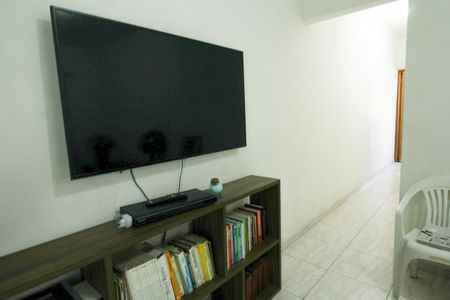 Casa à venda com 255m², 2 quartos e 2 vagas Casa à venda com 255m², 2 quartos e 2 vagasQuarto 1