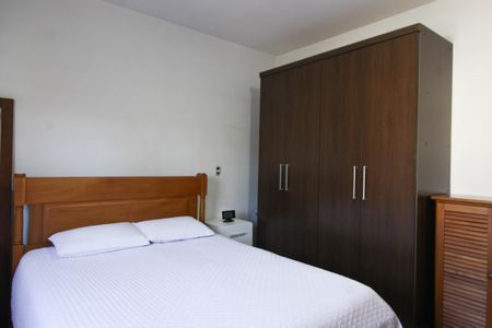 Casa à venda com 255m², 2 quartos e 2 vagas Casa à venda com 255m², 2 quartos e 2 vagasQuarto 3