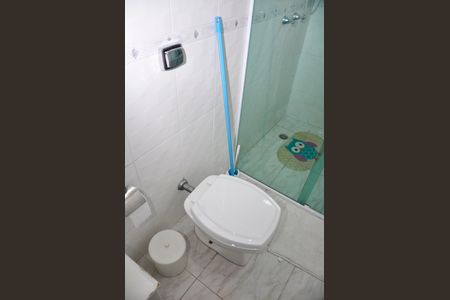 Casa à venda com 255m², 3 quartos e 2 vagas Casa à venda com 255m², 3 quartos e 2 vagasDetalhe - Banheiro Social