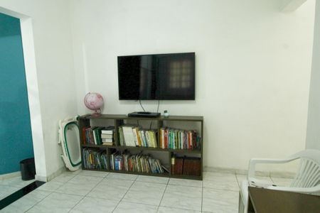 Casa à venda com 255m², 2 quartos e 2 vagas Casa à venda com 255m², 2 quartos e 2 vagasQuarto 1