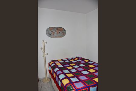 Casa à venda com 255m², 3 quartos e 2 vagas Casa à venda com 255m², 3 quartos e 2 vagasDetalhe - Quarto 02