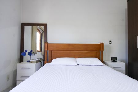 Casa à venda com 255m², 2 quartos e 2 vagas Casa à venda com 255m², 2 quartos e 2 vagasQuarto 3