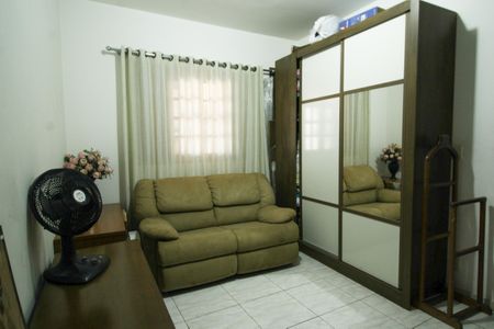 Casa à venda com 255m², 2 quartos e 2 vagas Casa à venda com 255m², 2 quartos e 2 vagasQuarto 1
