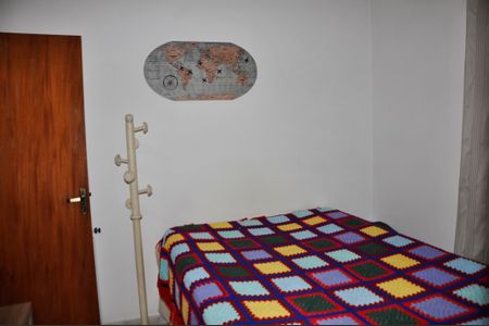 Casa à venda com 255m², 3 quartos e 2 vagas Casa à venda com 255m², 3 quartos e 2 vagasDetalhe - Quarto 02