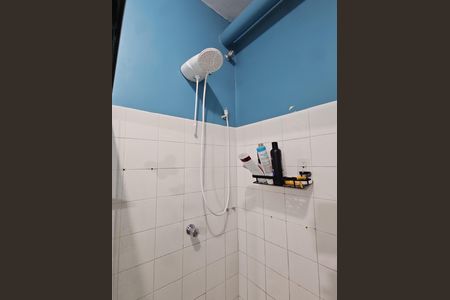 Casa para alugar com 1m², 4 quartos e sem vaga Casa para alugar com 1m², 4 quartos e sem vagaChuveiro