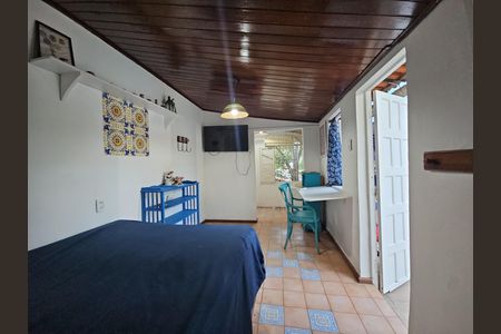 Casa para alugar com 1m², 4 quartos e sem vaga Casa para alugar com 1m², 4 quartos e sem vagakitnet fundos