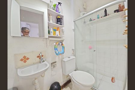 Casa para alugar com 1m², 4 quartos e sem vaga Casa para alugar com 1m², 4 quartos e sem vagaBanheiro