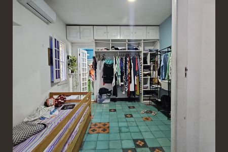 Casa para alugar com 1m², 4 quartos e sem vaga Casa para alugar com 1m², 4 quartos e sem vagaQuarto 2 - Suíte
