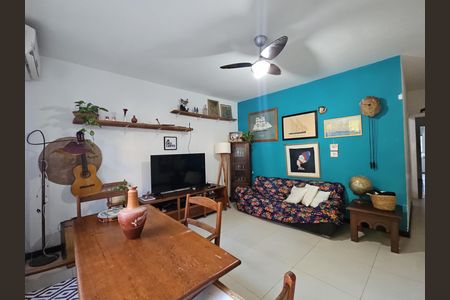 Casa para alugar com 1m², 4 quartos e sem vaga Casa para alugar com 1m², 4 quartos e sem vagaSALA