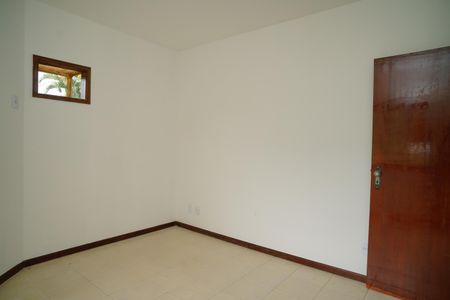 Casa de condomínio para alugar com 242m², 4 quartos e 2 vagas Casa de condomínio para alugar com 242m², 4 quartos e 2 vagasQuarto 1