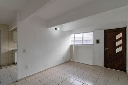 Sala de apartamento para alugar com 3 quartos, 60m² em Parque Cecap, Guarulhos