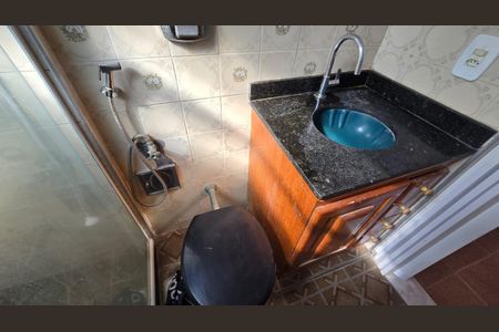 Apartamento à venda com 60m², 2 quartos e 1 vagaBanheiro