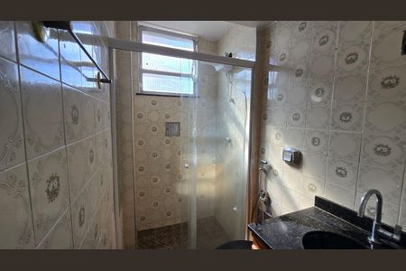 Apartamento à venda com 60m², 2 quartos e 1 vagaBanheiro 
