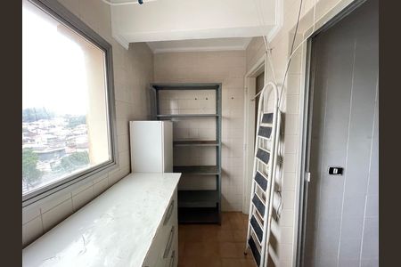 Apartamento à venda com 71m², 2 quartos e 1 vaga Apartamento à venda com 71m², 2 quartos e 1 vagaÁrea de serviço