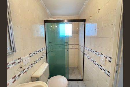 Apartamento à venda com 71m², 2 quartos e 1 vaga Apartamento à venda com 71m², 2 quartos e 1 vagaBanheiro social