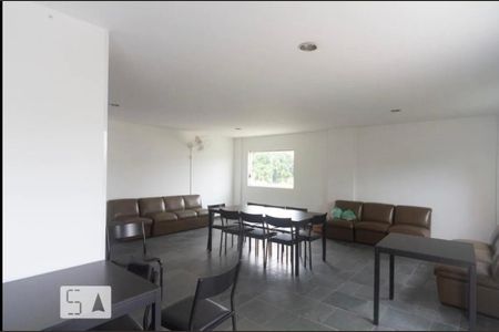 Apartamento à venda com 71m², 2 quartos e 1 vaga Apartamento à venda com 71m², 2 quartos e 1 vagaÁrea comum