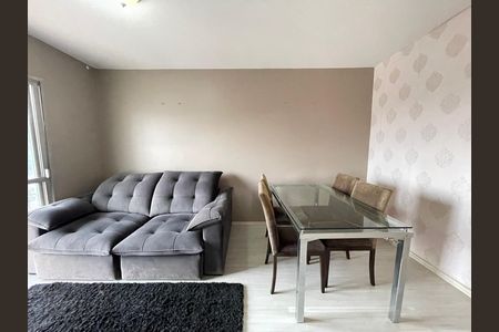 Apartamento à venda com 71m², 2 quartos e 1 vaga Apartamento à venda com 71m², 2 quartos e 1 vagaSala