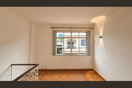 Sala de casa para alugar com 2 quartos, 70m² em Olaria, Rio de Janeiro
