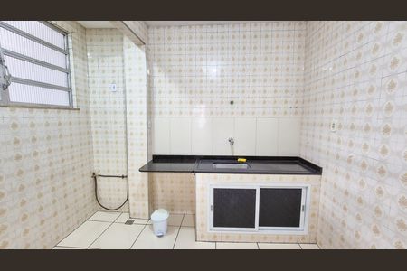Casa para alugar com 70m², 2 quartos e sem vaga Casa para alugar com 70m², 2 quartos e sem vagaCozinha