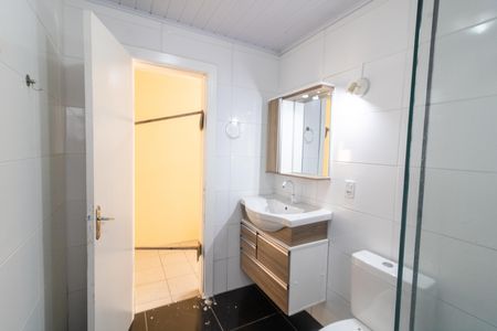 Casa para alugar com 130m², 3 quartos e 1 vaga Casa para alugar com 130m², 3 quartos e 1 vagaBanheiro
