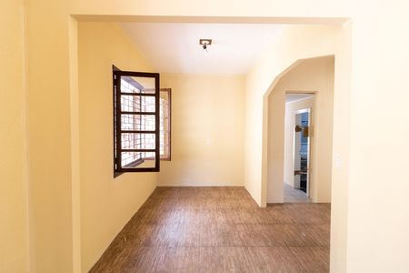 Casa para alugar com 130m², 3 quartos e 1 vaga Casa para alugar com 130m², 3 quartos e 1 vagaSala