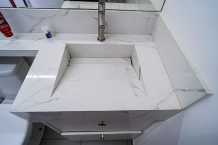 Apartamento para alugar com 62m², 2 quartos e 1 vaga Apartamento para alugar com 62m², 2 quartos e 1 vagaBanheiro da Suíte