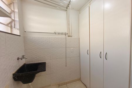 Apartamento para alugar com 55m², 3 quartos e 1 vagaÁrea de Serviço