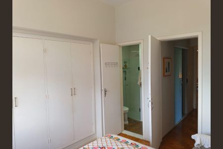 Apartamento à venda com 100m², 3 quartos e 1 vaga Apartamento à venda com 100m², 3 quartos e 1 vagaQuarto