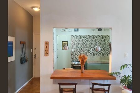 Apartamento à venda com 100m², 3 quartos e 1 vaga Apartamento à venda com 100m², 3 quartos e 1 vagaSala
