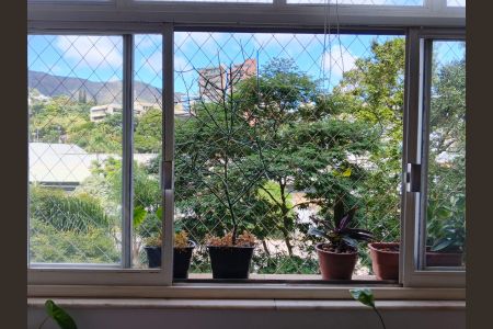 Apartamento à venda com 100m², 3 quartos e 1 vaga Apartamento à venda com 100m², 3 quartos e 1 vagaVista