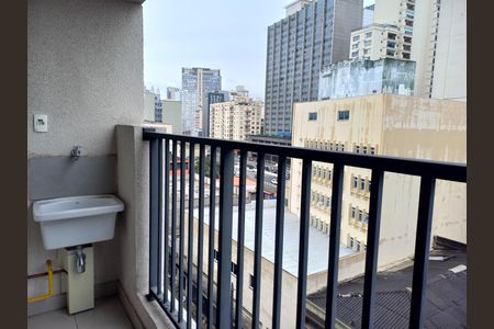 Studio para alugar com 27m², 1 quarto e sem vaga Studio para alugar com 27m², 1 quarto e sem vagaSacada