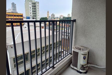 Studio para alugar com 27m², 1 quarto e sem vaga Studio para alugar com 27m², 1 quarto e sem vagaSacada