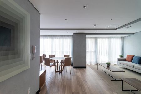 Studio para alugar com 20m², 1 quarto e sem vaga Studio para alugar com 20m², 1 quarto e sem vagaSalão de Festas