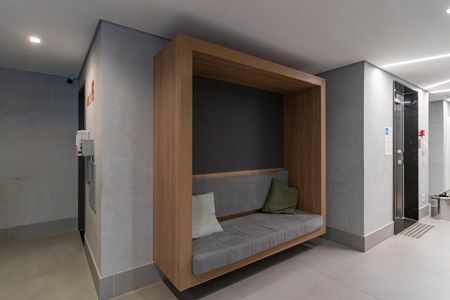 Studio para alugar com 20m², 1 quarto e sem vaga Studio para alugar com 20m², 1 quarto e sem vagaHall social