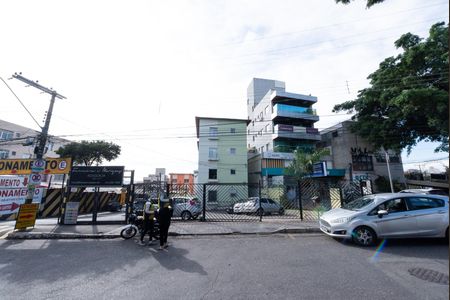 Apartamento para alugar com 50m², 3 quartos e 1 vaga Apartamento para alugar com 50m², 3 quartos e 1 vagaFachada e portaria