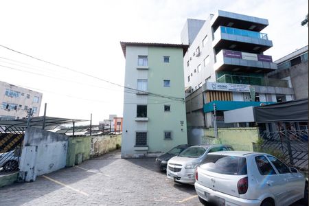 Apartamento para alugar com 50m², 3 quartos e 1 vaga Apartamento para alugar com 50m², 3 quartos e 1 vagaFachada do bloco