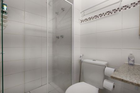Apartamento para alugar com 48m², 2 quartos e 1 vaga Apartamento para alugar com 48m², 2 quartos e 1 vagaBanheiro da Suíte