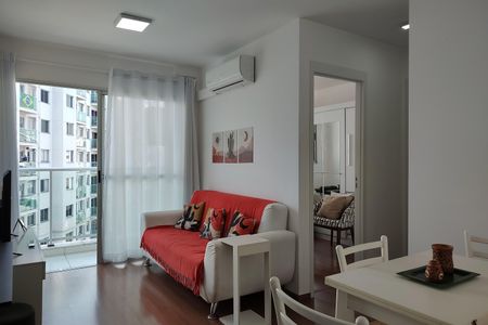Apartamento para alugar com 48m², 2 quartos e 1 vaga Apartamento para alugar com 48m², 2 quartos e 1 vagaSala