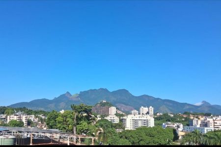 Apartamento para alugar com 48m², 2 quartos e 1 vaga Apartamento para alugar com 48m², 2 quartos e 1 vagaVista